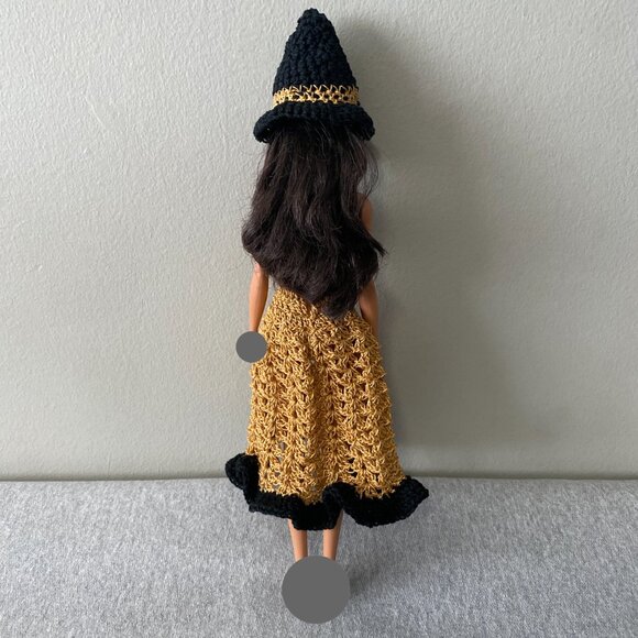 Handmade Crochet Halloween Black Gold Witch Outfit for 29cm Doll 2-Piece Set - Picture 8 of 12